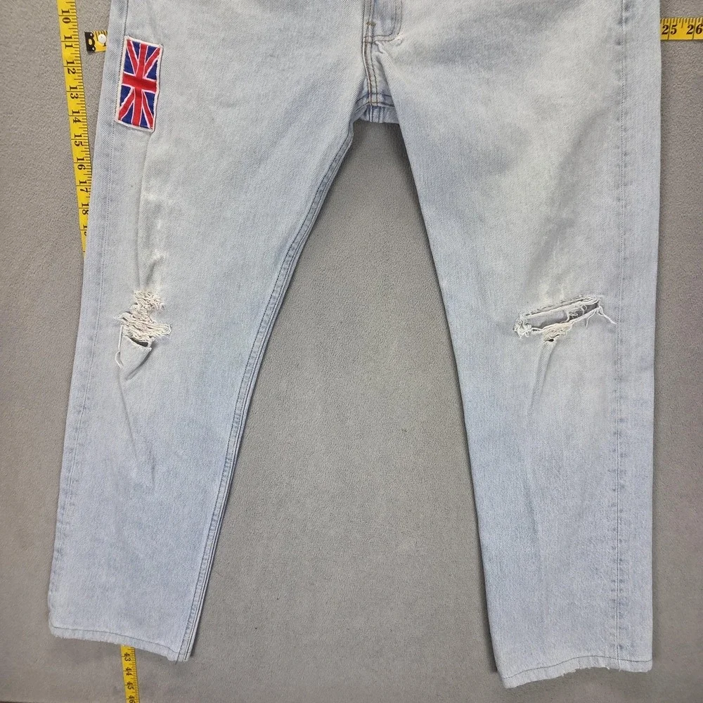 Levis 10368 important